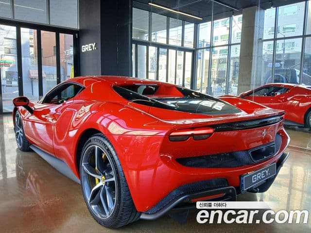 Ferrari 296 GTS 3.0 V6, 2024 все фото