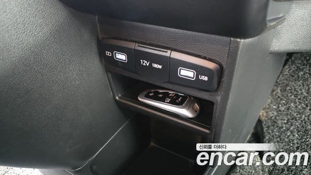 Hyundai Staria Modern, 2022 19