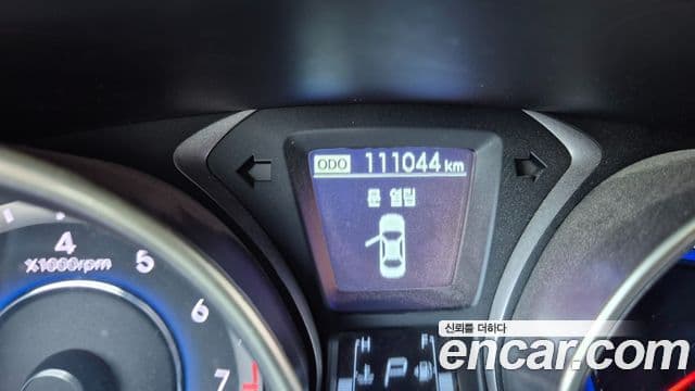 Hyundai Avante MD Premium, 2013 8