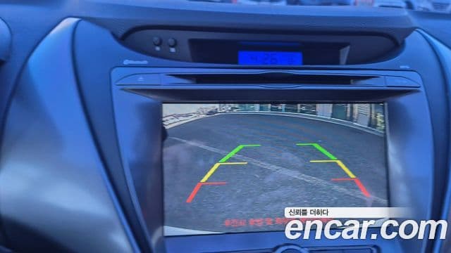 Hyundai Avante MD Premium, 2013 10