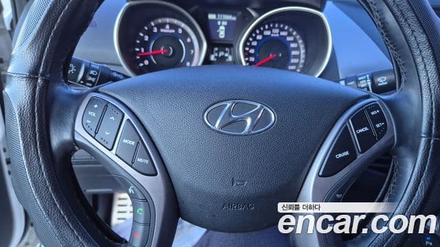 Hyundai Avante MD Premium, 2013 12