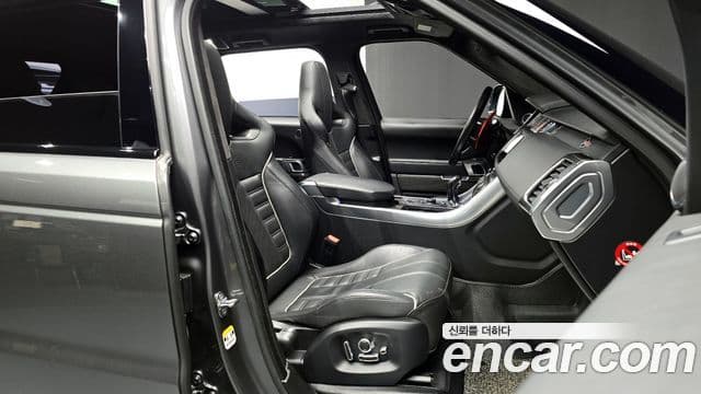 Land Rover Range Rover Sport 2세대 5.0 SVR, 2017 10