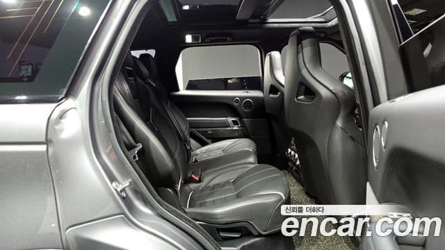 Land Rover Range Rover Sport 2세대 5.0 SVR, 2017 12