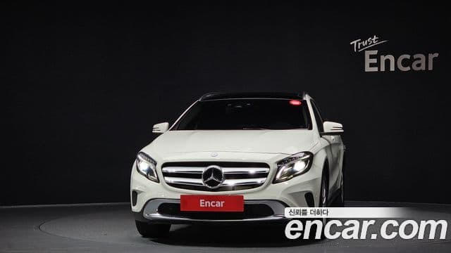 Mercedes-Benz GLA-класс X156 GLA200 d, 2016 3
