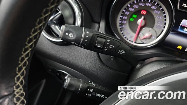 Mercedes-Benz GLA-класс X156 GLA200 d, 2016 19