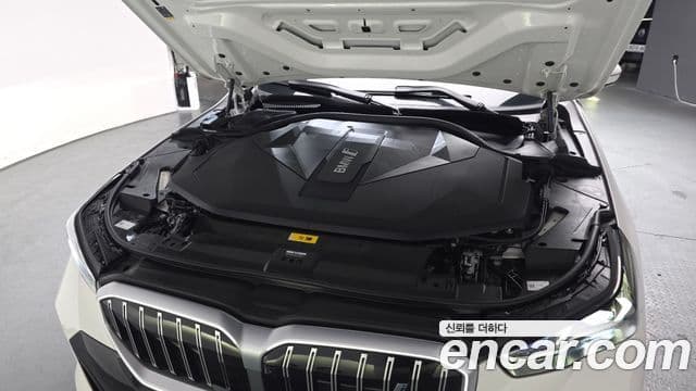 BMW i5 (G60) eDrive 40 M Sport, 2024 6