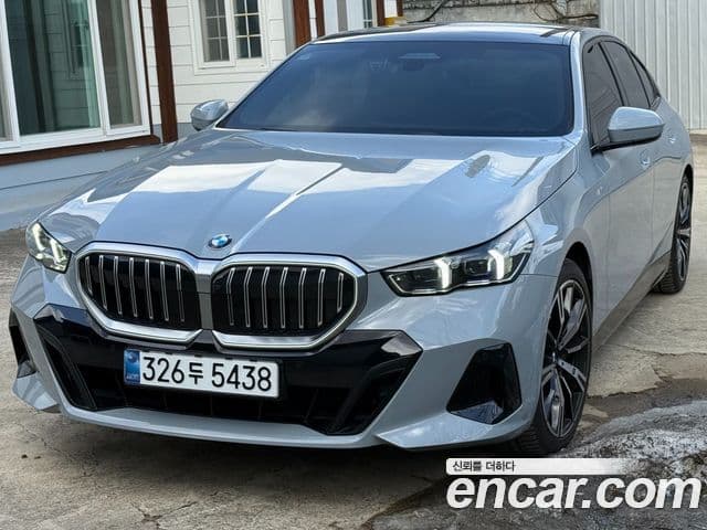 BMW 5시리즈 (G60) 530i xDrive M Sport, 2024 3