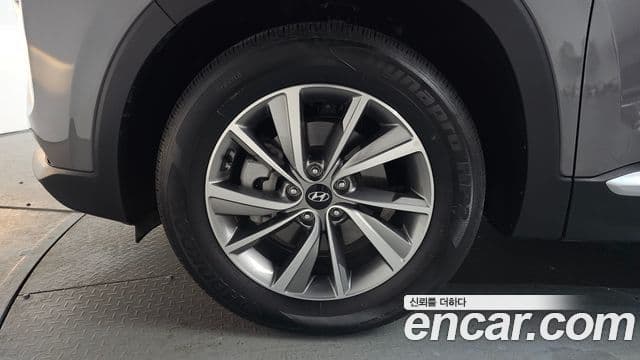Hyundai Santa Fe TM Exclusive, 2020 все фото