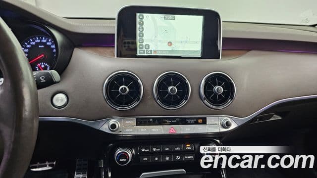 Kia 스팅어 Platinum, 2018 14