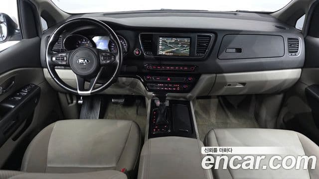 Kia All New Carnival Luxury, 2018 7