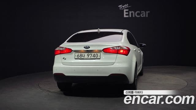 Kia K3 Trendy, 2014 4