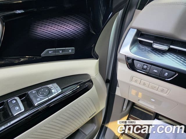 Kia Carnival 4세대 Signature, 2023 11