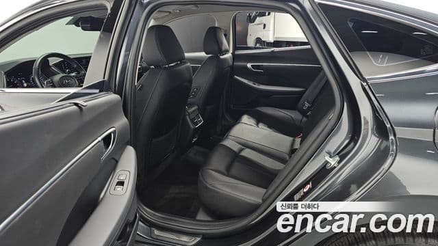 Hyundai Sonata (DN8) Premium Family, 2021 14