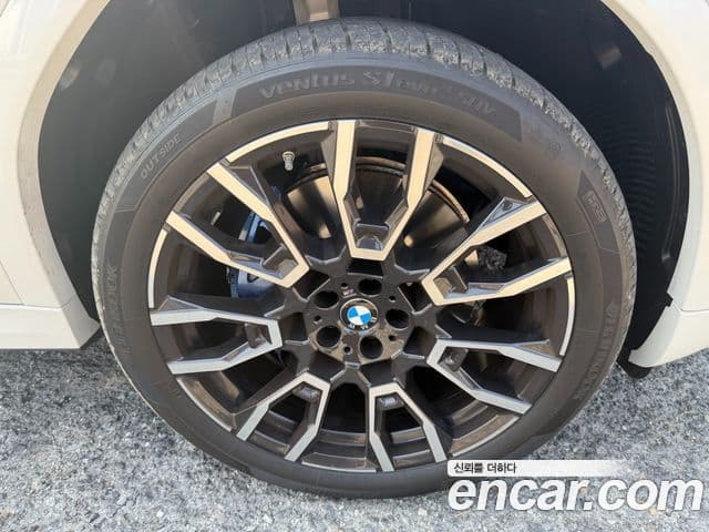 BMW X6 (G06) xDrive40i M Sport, 2024 все фото