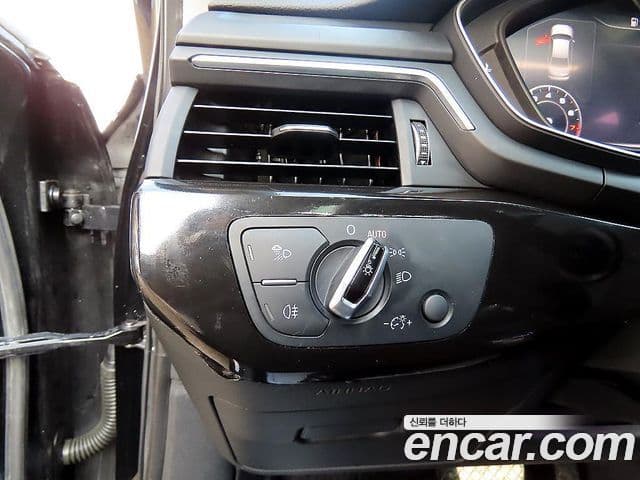 Audi A4 (B9) Premium, 2016 12