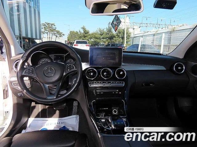 Mercedes-Benz C-класс W205 Avantgarde, 2018 7