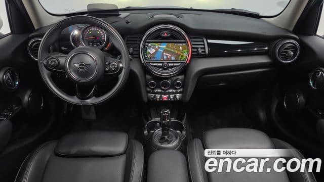 Mini Cooper 3세대, 2020 7