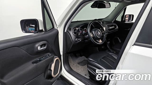 Jeep Renegade 2.4 Longitude, 2016 10