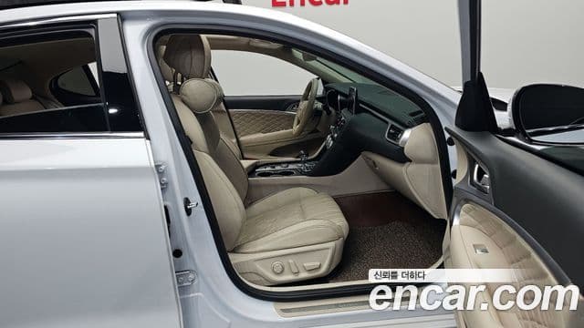 Genesis G70 Supreme, 2018 11