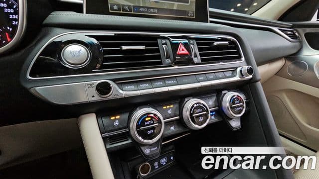 Genesis G70 Supreme, 2018 15