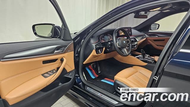 BMW 5시리즈 (G30) 520i M Sport, 2022 10
