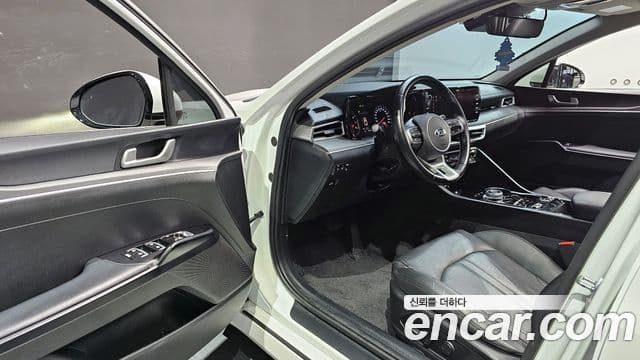 Kia K5 3세대 Trendy, 2020 11