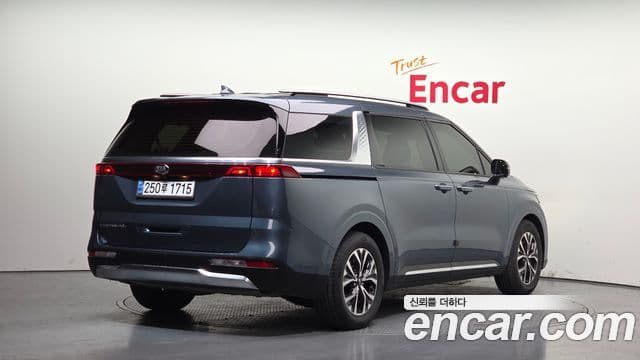 Kia Carnival 4세대 Signature, 2021 2