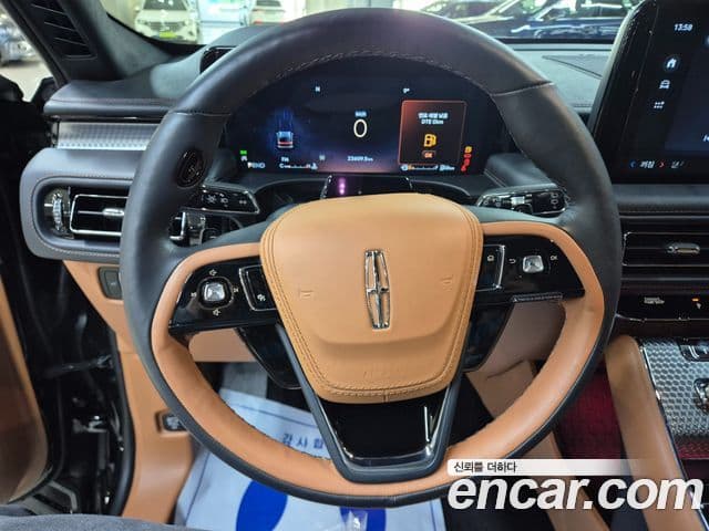 Lincoln Aviator 2세대 3.0 Black Label AWD, 2025 10