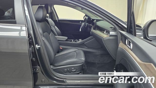 Kia K5 3세대 Signature, 2020 11