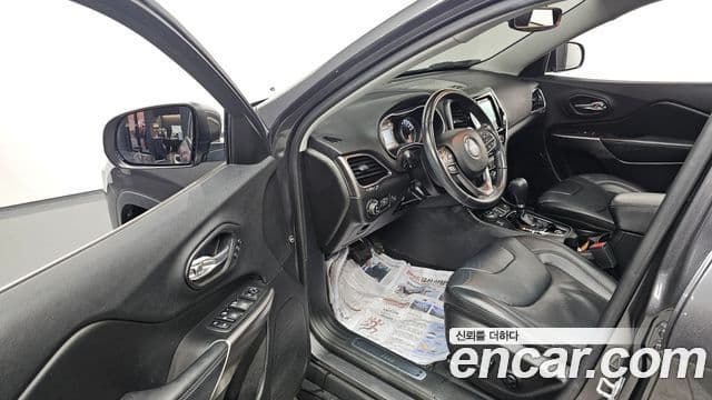 Jeep Cherokee(KL) 2.4 Limited AWD, 2020 10