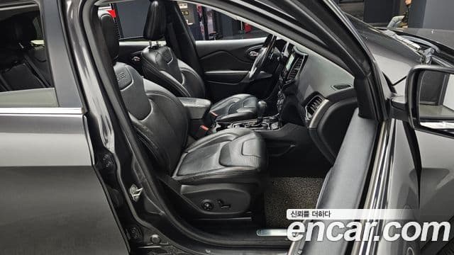 Jeep Cherokee(KL) 2.4 Limited AWD, 2020 12