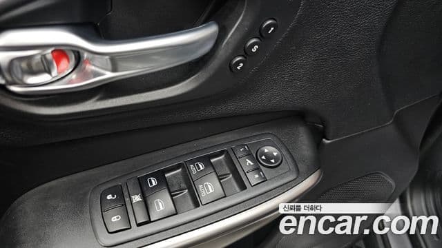 Jeep Cherokee(KL) 2.4 Limited AWD, 2020 13