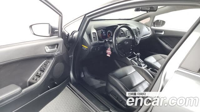 Kia The / новый New K3 Prestige, 2016 10