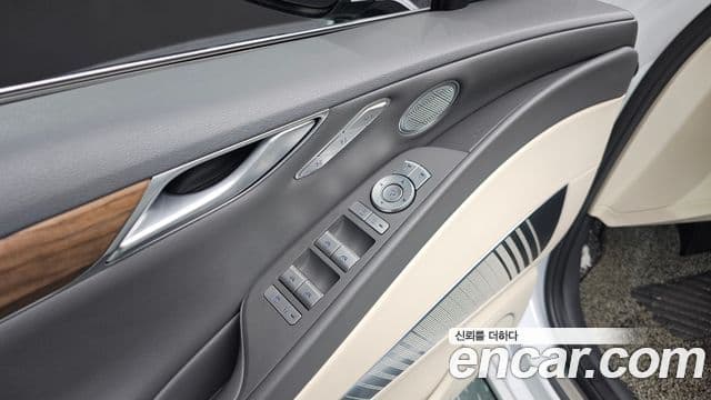 Genesis G80 (RG3) бензин 2.5 турбо AWD, 2023 17