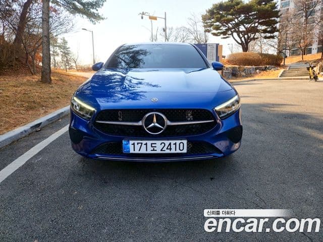 Mercedes-Benz A-класс W177 A220 седан, 2025 2