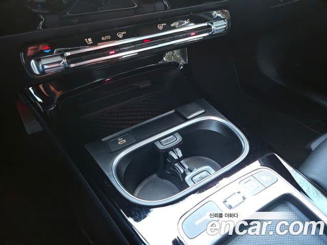 Mercedes-Benz A-класс W177 A220 седан, 2025 17