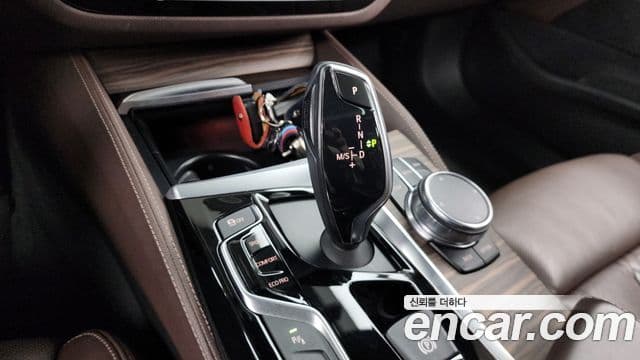 BMW 5시리즈 (G30) 530i M Sport Plus, 2018 9