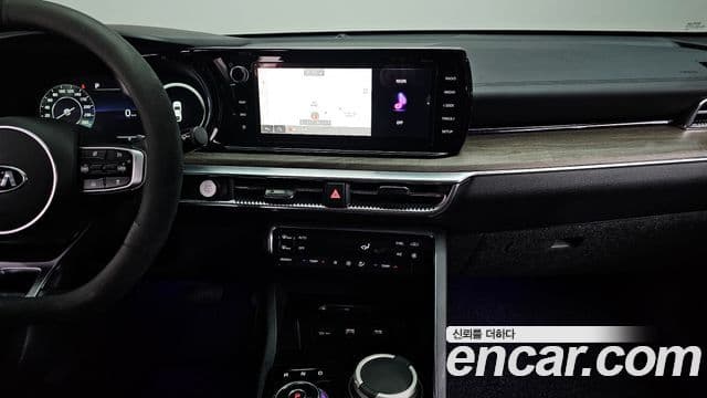 Kia K5 3세대 Signature, 2021 16