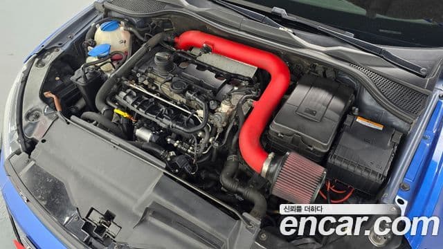 Volkswagen 시로코 2.0 TSI R, 2013 6