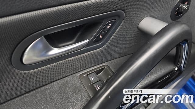 Volkswagen 시로코 2.0 TSI R, 2013 18