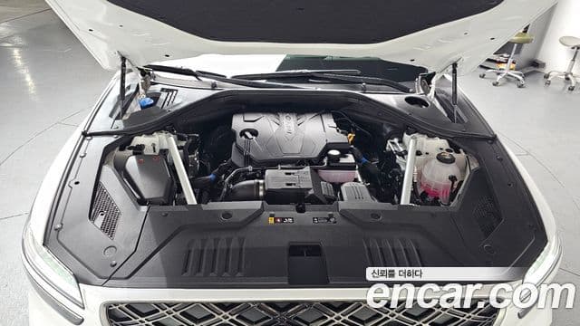 Genesis GV70, 2025 6