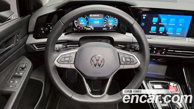 Volkswagen Гольф 8세대 Prestige, 2024 13