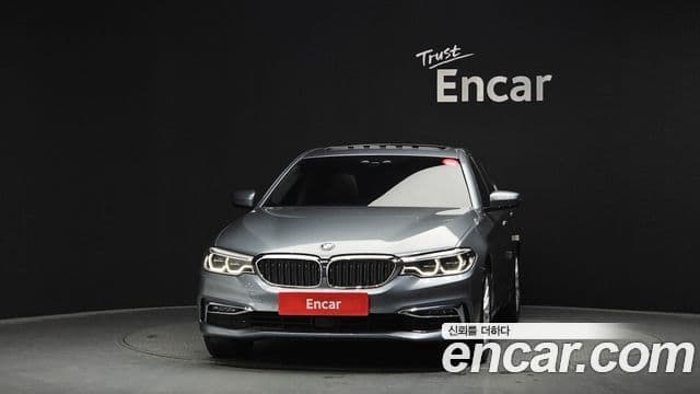 BMW 5시리즈 (G30) 520d Luxury Plus, 2020 3