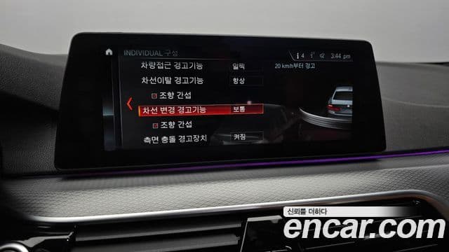 BMW 5시리즈 (G30) 520d M Sport, 2018 17