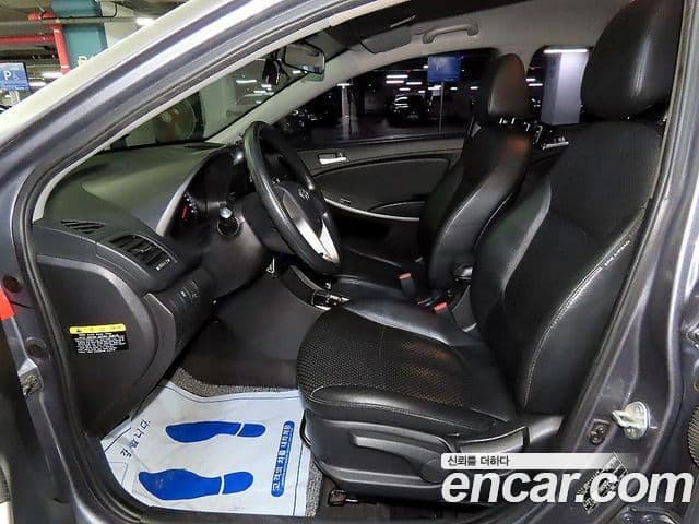 Hyundai Accent(новый кузов / новое поколение) 1.4 VVT Smart, 2014 6