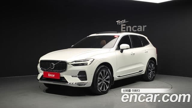 Volvo XC60 2세대 B5 Ultra Bright, 2025 1