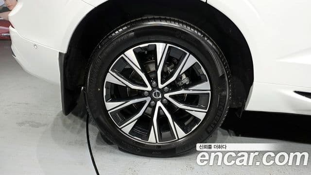 Volvo XC60 2세대 B5 Ultra Bright, 2025 все фото