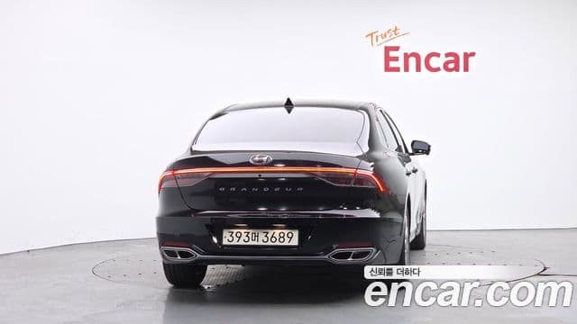 Hyundai The / новый New Grandeur IG гибрид Calligraphy, 2023 4