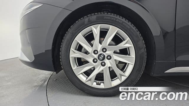 Hyundai The / новый New Grandeur IG гибрид Calligraphy, 2023 все фото