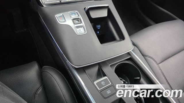 Hyundai The / новый New Grandeur IG гибрид Calligraphy, 2023 9